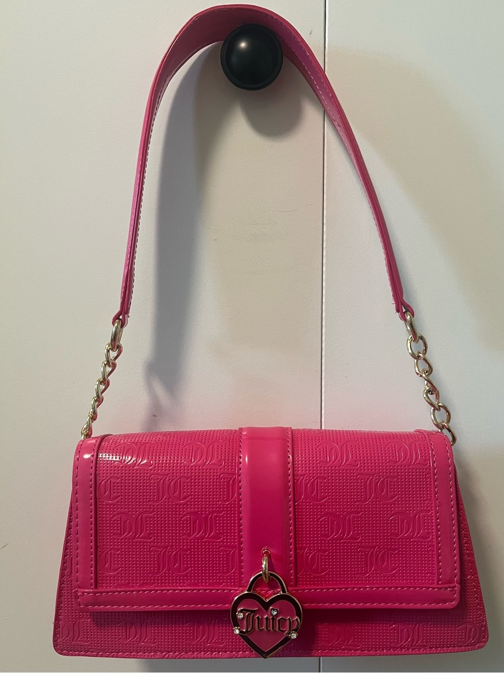 Juicy Couture Hot Pink Logo Print Shoulder Bag Gold Chain Heart Charm